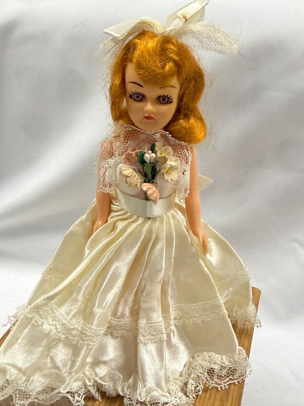 Vintage Ethnic Costume Doll Unmarked Sleep Eyes 7 Inch Free Standing Bouquet